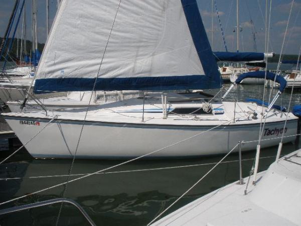 Hunter 23 Tachyon Headsail 02