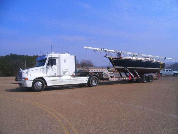 Hydraulic trailer , boats 398