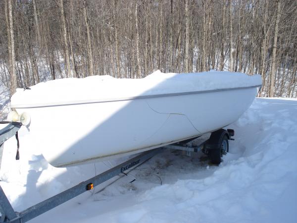 I awoke one winter morning to find my Hunter hull cracked like and egg. Some several feet long, 1/4&quot; thick and right through the hull.