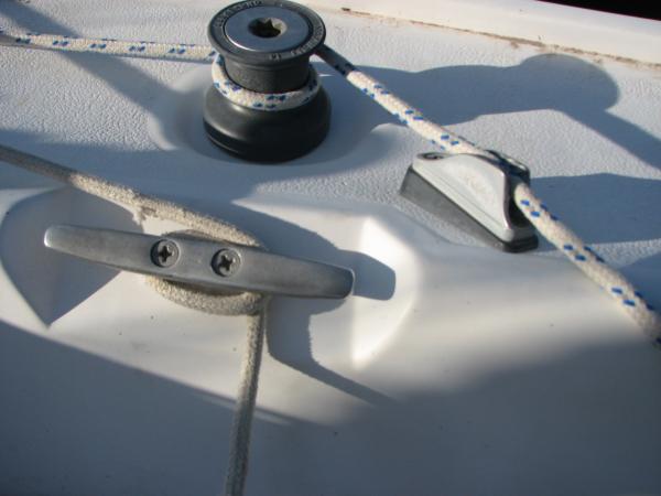 jib sheet/winch with jam cleat