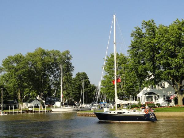 June 2010 - Heading Down The Red River, Vermilion Ohio