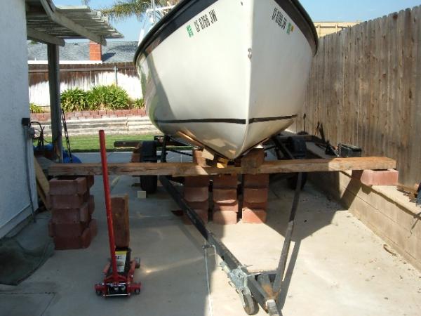 Lifting of old trailer with 4x12s