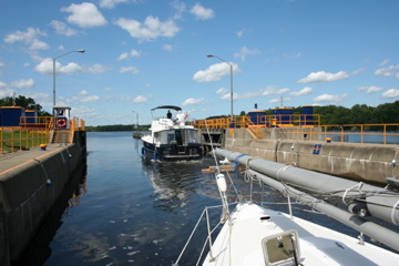 Lock on the canal.  We are going to Champlain Lake