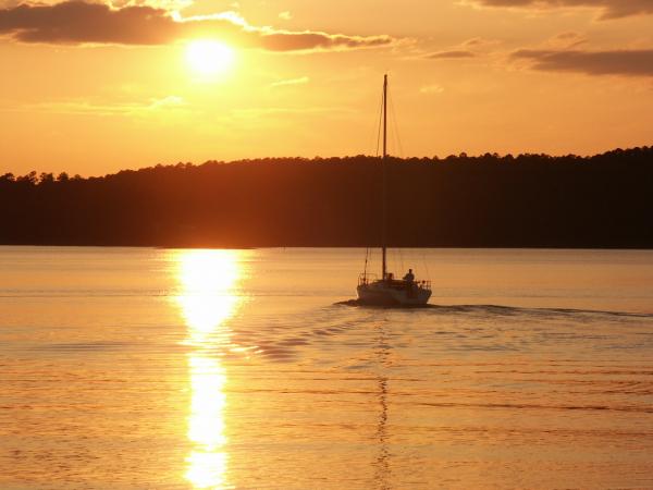 Lusea launches on DeGray Lake, AR