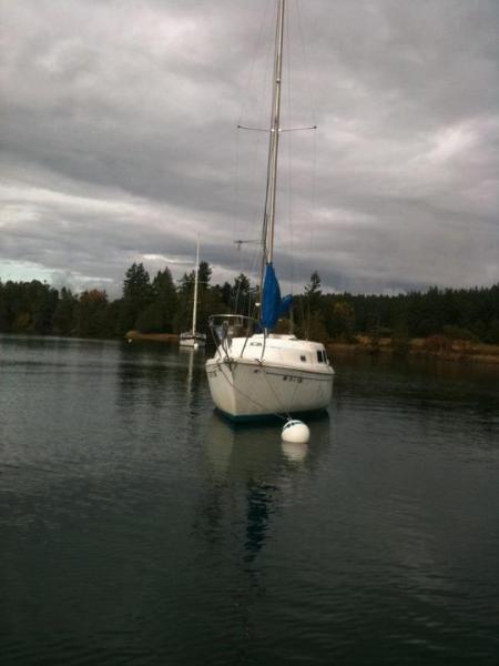 My Coronado 23 shoal keel on its new buoy
