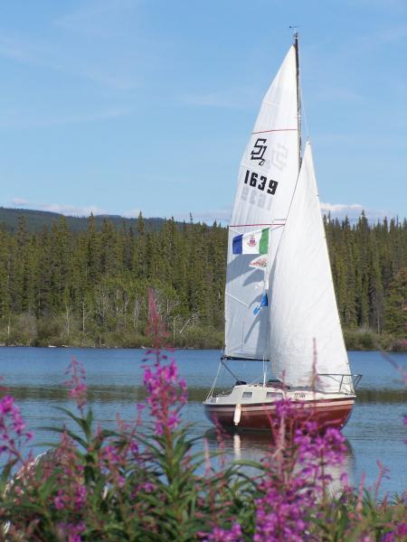 Note the Yukon flag on this guys boat...