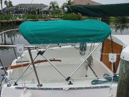 Oday bimini2 aft-starboard view
this is is between backstay and mainsheet and couple inches  below the boom.