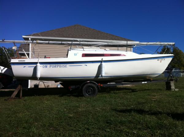 On Porpoise - work in progress. 
1986 Mac 25'