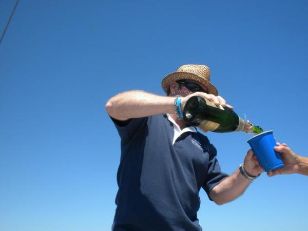 pouring the bubbly1