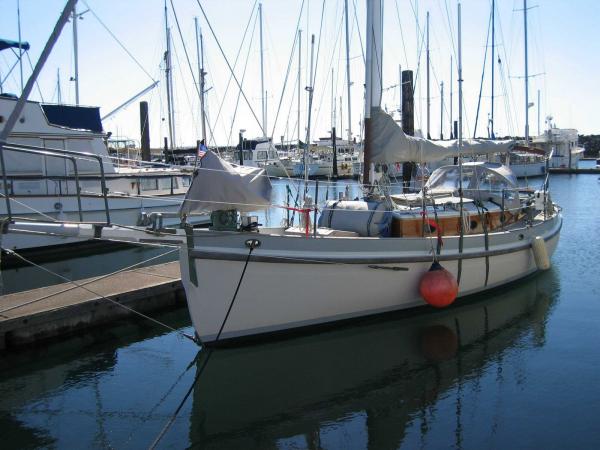 &quot;Terrier&quot; ~ Bristol Cutter, I love the look of this boat.