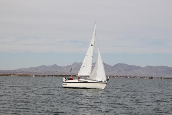 Race in Lk Havasu (Photo Ames)