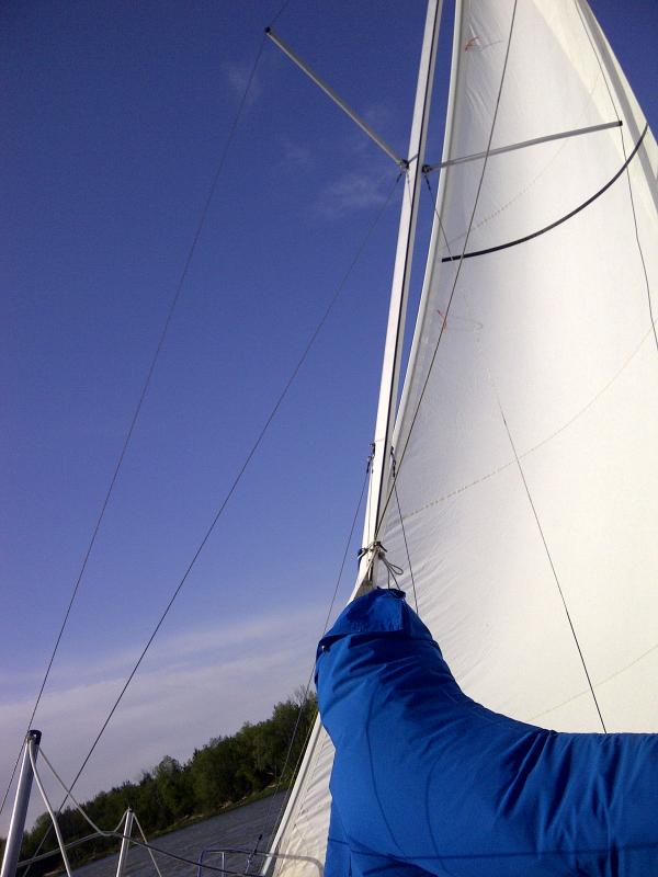 Sailing with just the 170 genoa in 10-15 knots.