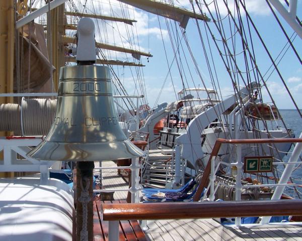 Ship's bell. | Sailboat Owners Forums