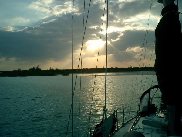 Sunset in Joe's Sound 2 (Long Cay, Bahamas)