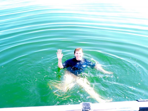 Taking a dip off the stern in the MS Sound on 11/12/2010.
(Yep, water was cold!)