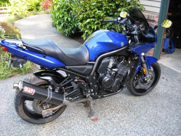 The bike.  '05 Yamaha FZ1, re-jetted, re-piped, ~130hp in 480 lbs.