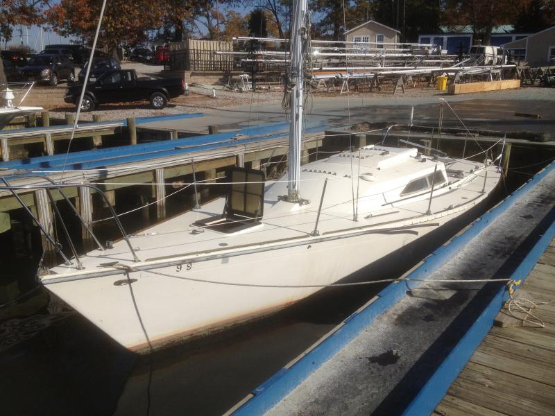 The power washer did a great job getting the decks cleaned up. The decks on this boat are super solid. The main bulkhead will be replaced.