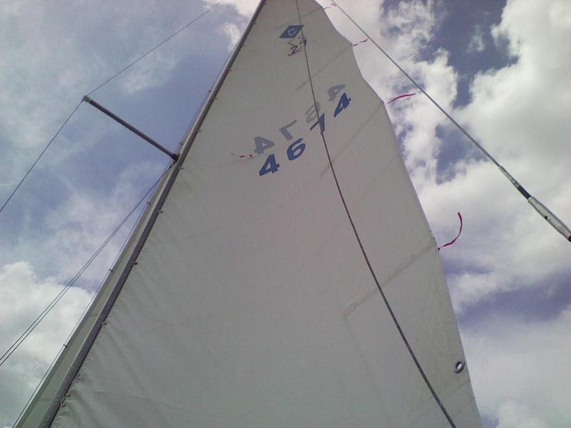 When our original N27 sails gave up the ghost we settled for a quick fix-a mainsail from a Catalina 27