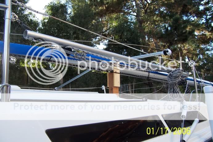 gin pole for sailboat mast