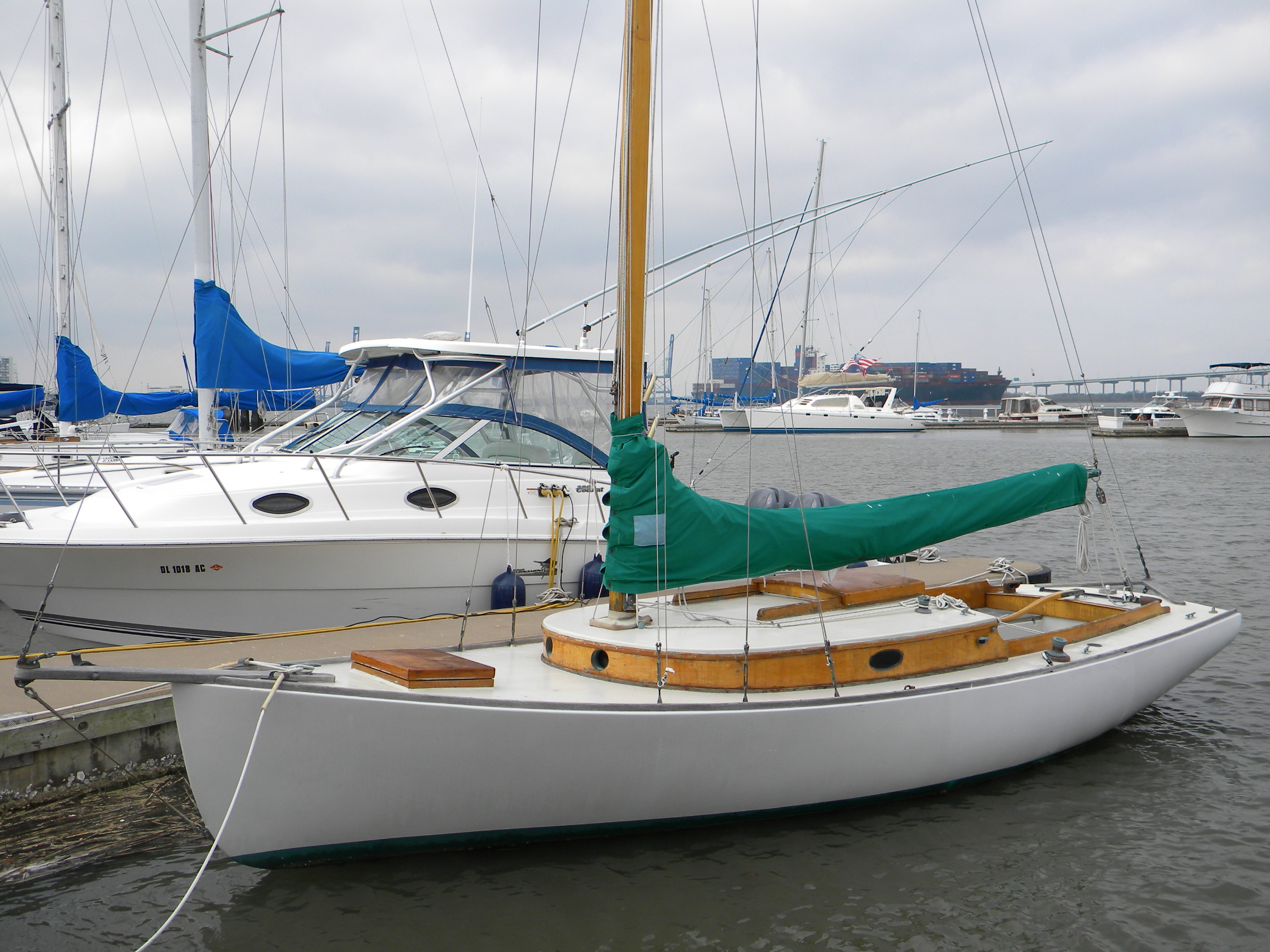 brilliantyachts.wordpress.com