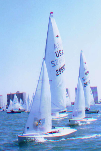 sailboatdata.com