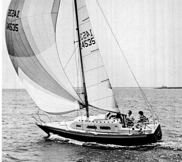 sailboatdata.com