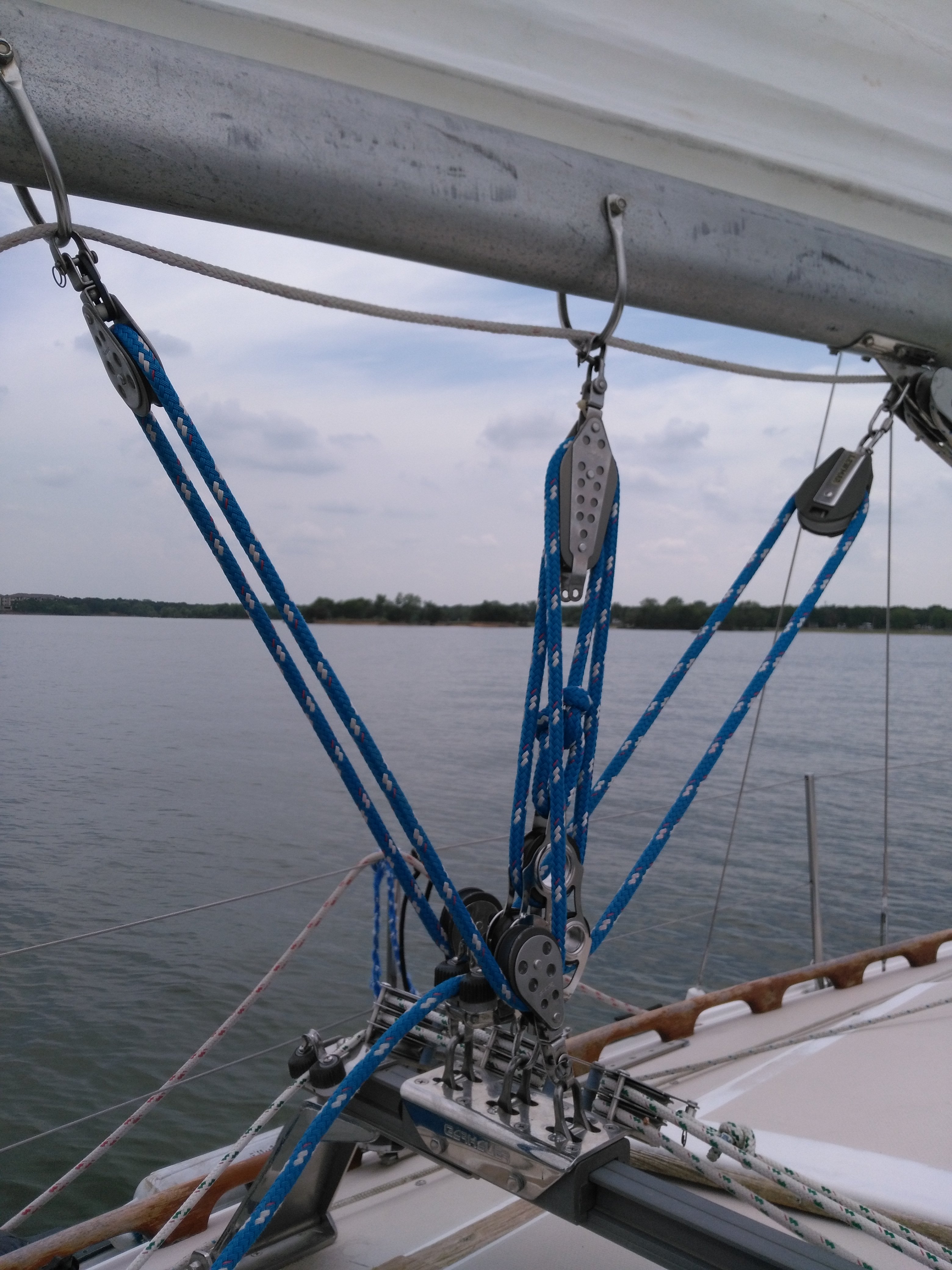 sailboat mainsheet systems